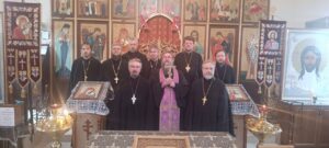 Священники собрались на Таинство Исповеди в Великом посту.